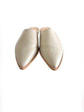 Anthropologie Gee WaWa Lace Up Leather Flats In Taupe Size 8